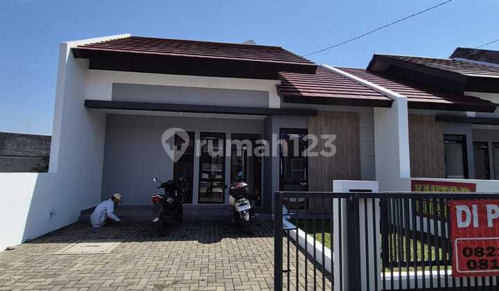 3 Unit Terakhir Rumah Minimalis Siap Huni Area Antapani Bandung 