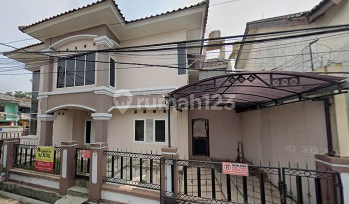 For Sale: Strong Luxury House in Strategic Turangga Area Near Transtudio 2
