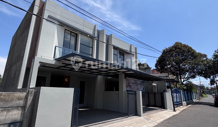 MODERN MINIMALIST 2-STORY HOUSE FOR SALE IN KEMBAR AREA, BANDUNG CITY 2