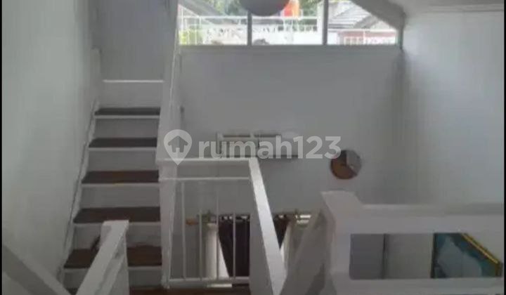Cheapest Beautiful Well-Maintained Ready-to-Occupy House in Bumi Panyawangan, Cileunyi 2