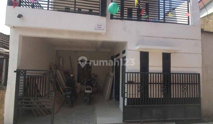 Dijual Rumah 2 Lantai Siap Huni Strategis Permata Biru Cinunuk  1