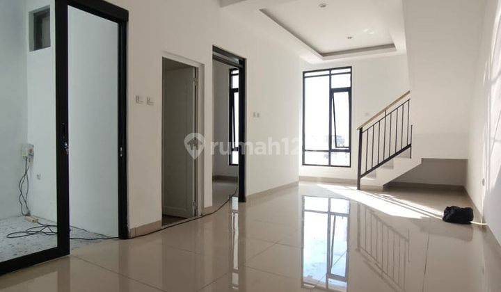 DIJUAL RUMAH MINIMALIS SIAP HUNI NYAMAN DAN SEJUK DI CIHANJUANG  1