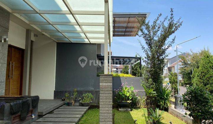 Dijual Rumah Lux Terawat Siap Huni Di Komplek Elite Singgasana  2