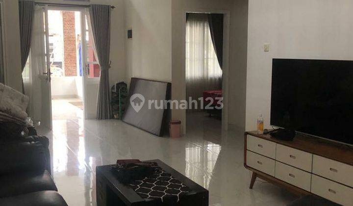 Jual Rumah Siap Huni Furnished Komplek Elit Kota Baru Parahyangan 1