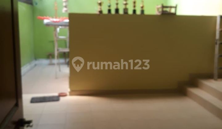 For Sale Comfortable Well-Maintained Ready to Occupy House in Kopo Permai Bandung 2