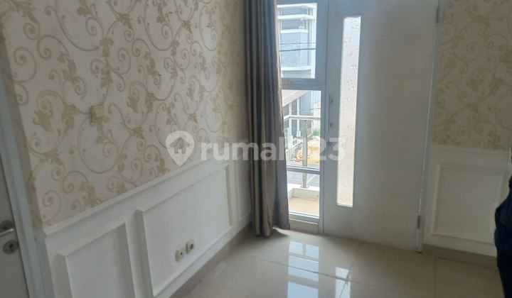 For Sale, Minimalist House, Well-Maintained, Ready to Occupy, Kolmas Cinahi Utara 2