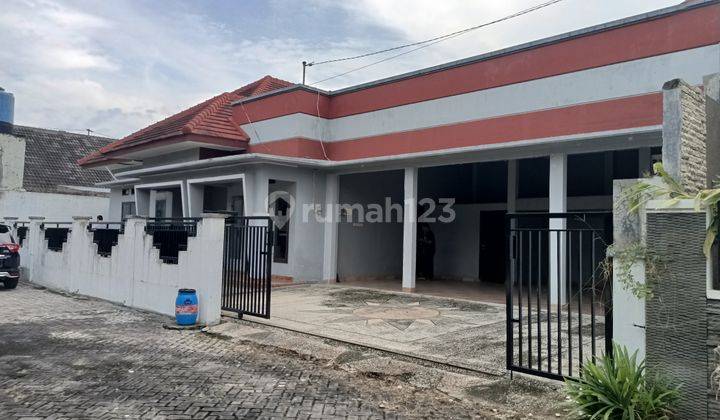 Rumah siap huno di jln singa semarang timur 2