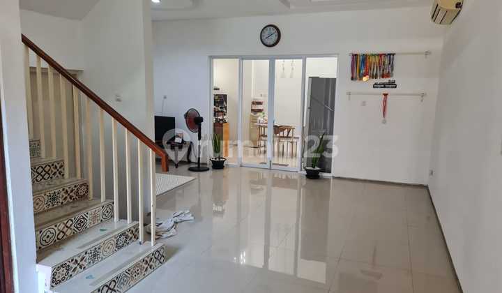Rumah Rapih 5 Kamar Tidur Golden Park 1 Serpong Bsd 2