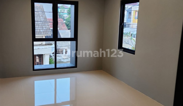 New Home, Comfortable Environment, Opposite Nusa Loka Cluster, BSD City New Home, Comfortable Environment, Opposite Nusa Loka Cluster, BSD City