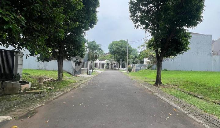 Rumah Mandiri Lingkungan Nyaman Anggrek Loka Bsd City