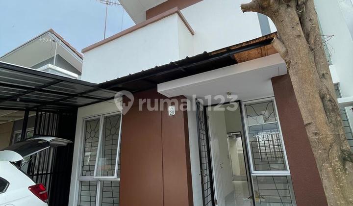 Rumah Standard Rapih Halaman Belakang Luas The Icon Bsd City