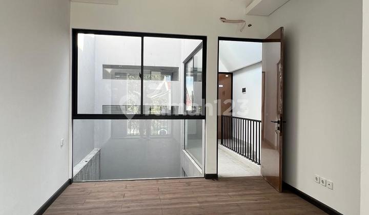 Rumah Baru Industrial Design Lokasi Strategies Bsd City