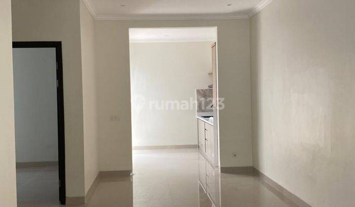 Rumah Rapih Semi Furnished Savia Park Bsd City 2