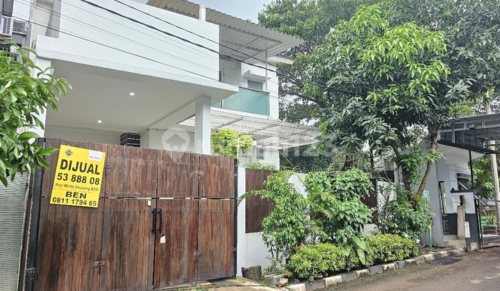 Rumah Hoki Samping Taman Posisi Depan Villa Melati Mas Bsd