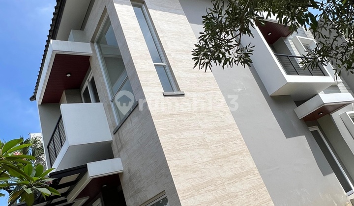 Rumah Baru Mewah The Icon Bsd City 1