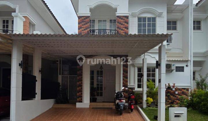 Rumah Rapih Semi Furnished Halaman Belakang Luas The Green Bsd City  1