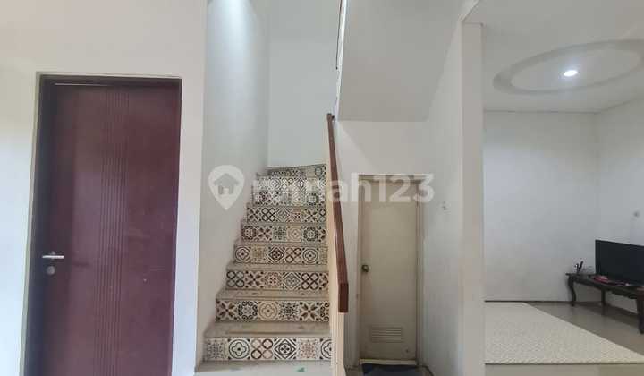 Rumah Renovasi Kamar 5 Nyaman Golden Park Serpong 2