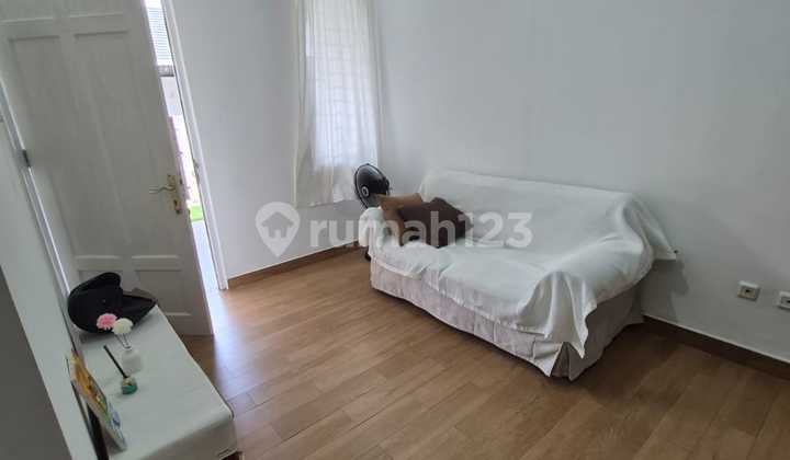 Rumah Rapih Fully Furnished Nusa Loka Bsd City
