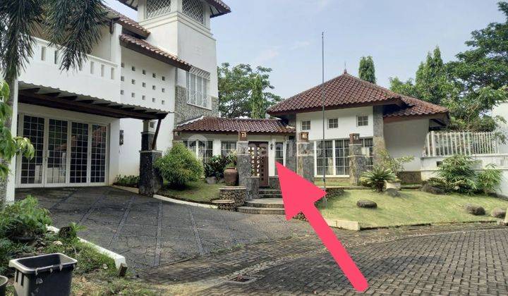 Rumah Mewah Ada Kolam Renang Kawasan Golf Bsd 1