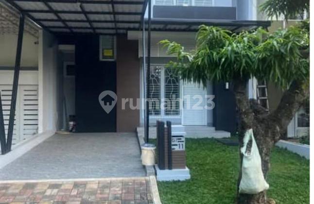 The house is fully renovated in the De Latinos BSD area.