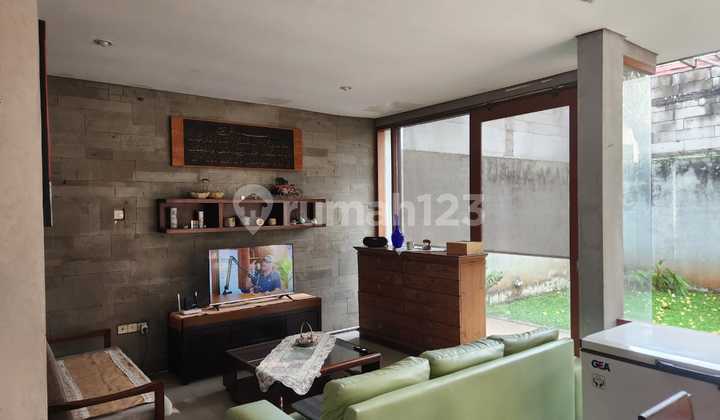 Rumah Pinggir Jalan Utama Bisa Utk Usaha Atau Kosan Kencana Loka 2