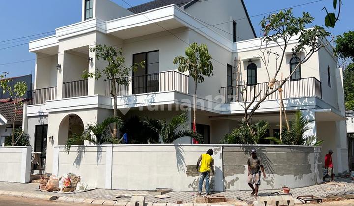 Rumah Baru Mewah Lima Kamar Kencana Loka Bsd