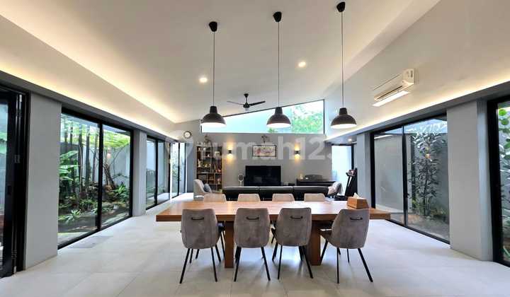 Luxury House Like New The Green Bsd City Luxury House Like New The Green Bsd City