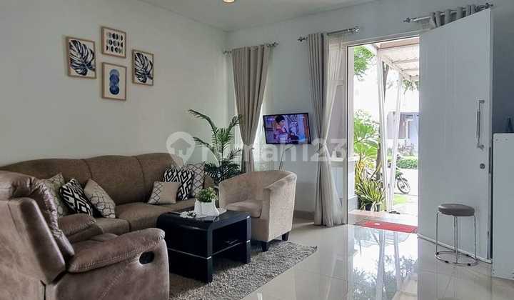 Ready-to-Occupy 2-Story Minimalist House in The Savia BSD Near Toll Access 2