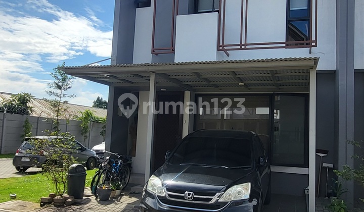 Rumah 2 Lantai Siap Huni di BSD Dekat Mall dan Tol Rumah 2 Lantai Siap Huni di BSD Dekat Mall dan Tol