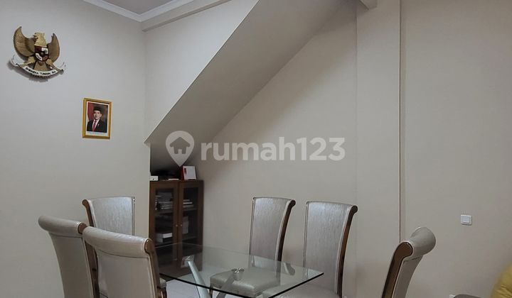 Shop House Facing Main Road in Golden Viena BSD Near Toll Road 2