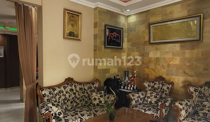 Rumah Mewah Minimalis di Delatinos BSD Dekat Tol 2