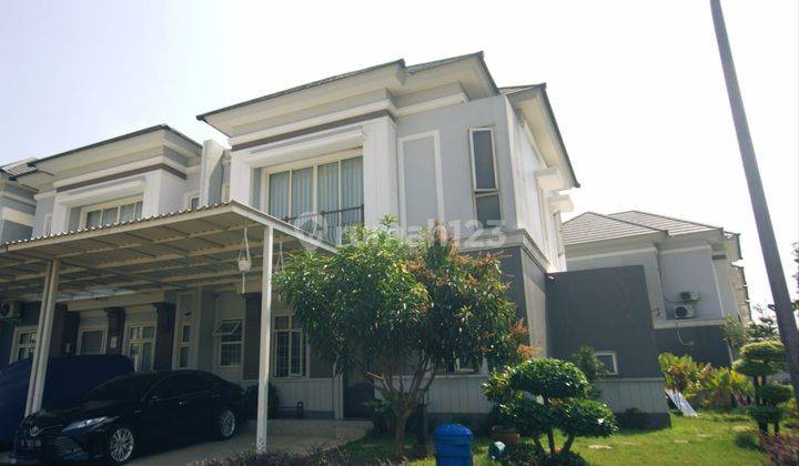 Rumah 2 Lantai Furnish dan Kolam Renang di BSD The Savia 1