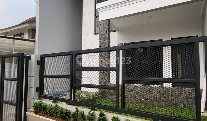 Rumah Baru 2 Lantai Siap Huni di Kencana Loka BSD  1