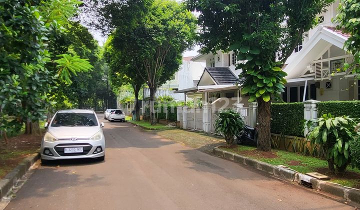 Rumah Rapi Siap Huni di Giri Loka BSD Dekat Akses Tol 2