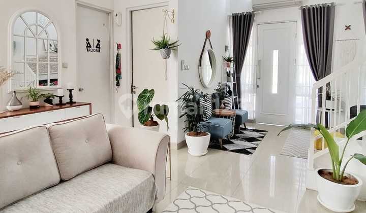 Rumah Full Renovasi Siap Huni di Bukit Dago Dekat Kampus Pamulang Rumah Full Renovasi Siap Huni di Bukit Dago Dekat Kampus Pamulang