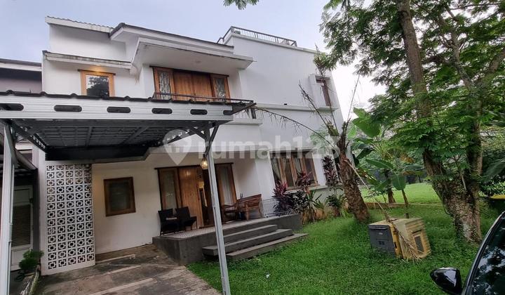 Rumah Minimalis di The Green BSD Dekat Tol dan Stasiun Kereta Api