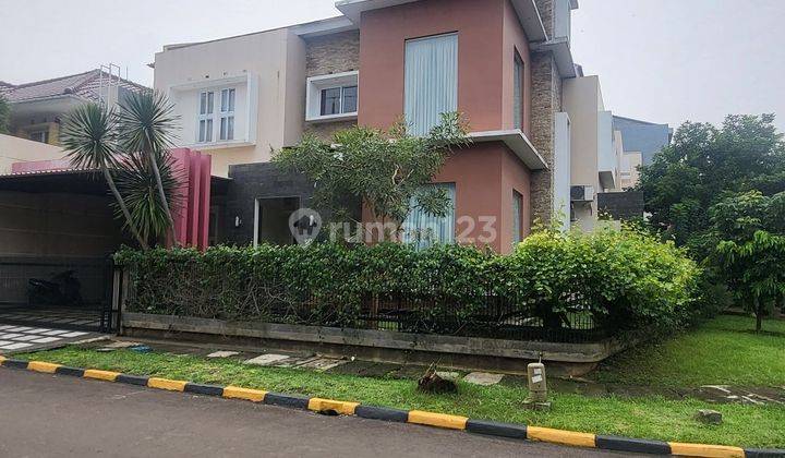 Rumah Mandiri Dengan Private Pool Di Bsd Dekat Tol 2