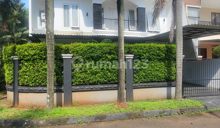 Rumah Sudut 2 Lantai Samping Fasum Di Giri Loka Bsd Dekat Tol