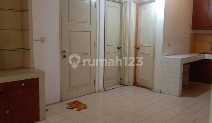 Rumah 2 Lantai Siap Huni di Beverly Golf Lippo Karawaci Dekat Uph 2