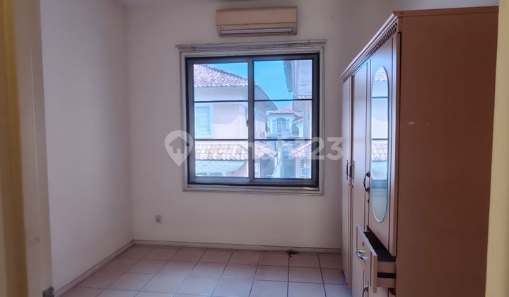 Rumah 2 Lantai di Beverly Golf Lippo Karawaci Dekat Supermall 2