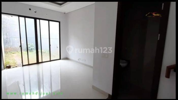 Rumah siap huni di Bsd Green Wich Cluster Myfield 7
