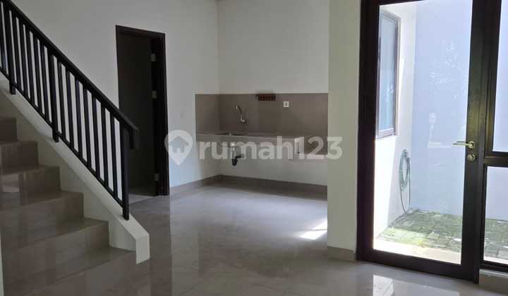Rumah Siap Huni Di Bsd Savia Swrpibg Tangsel 2