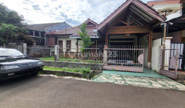 Rumah Siapnhuni Depan Taman Di Pamulang Permai Baru Tangsel 1