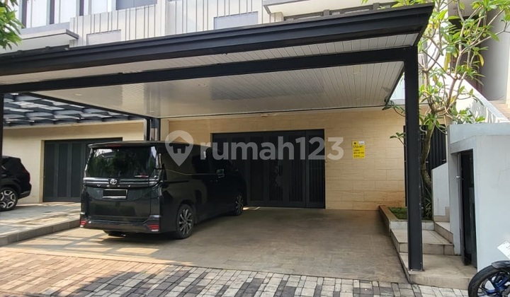 Luxury Ready-to-Occupy House in BSD Navapark 2