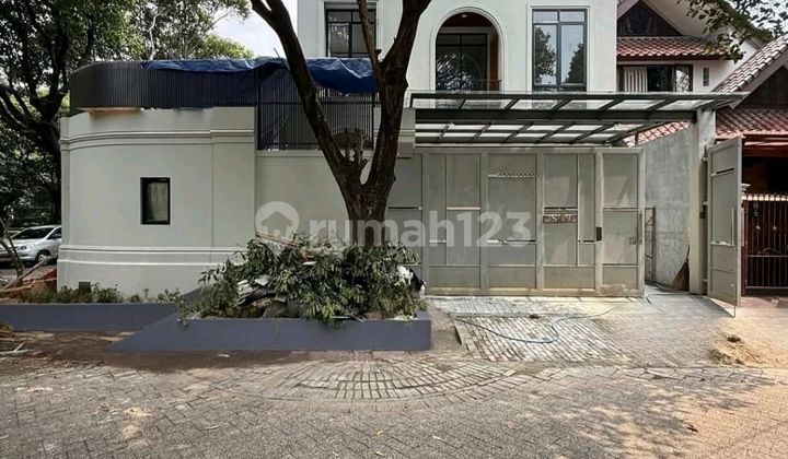 Pondok Indah ~ Land/building area 235/400 ~ Brand New House ~ Garden ~ Prime Area