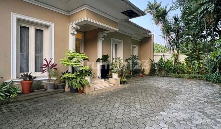 Kemang Dalam Area ~ Land/Building Area 700/450 ~ Prime Location