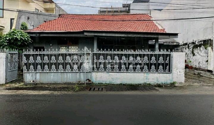 Tebet ~ Area 265 sqm ~ Wide Road 2