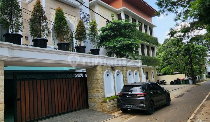 Cilandak ~ Land size/building area 330/670 ~ Luxury ~ Brand New House