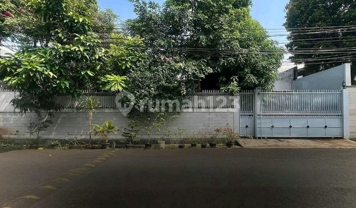 Kebayoran Baru ~ Lt/lb 550/470 ~ Prime Area ~ Hot Sale ! Best Price ! Kebayoran Baru ~ Lt/lb 550/470 ~ Prime Area ~ Hot Sale ! Best Price !