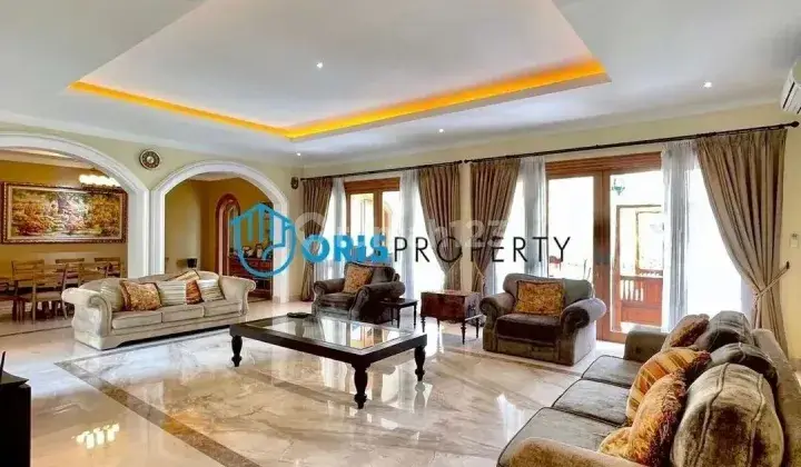 RUMAH  RAGUNAN ~ LT/LB 1.090/900 ~ LUXURIOUS MODERN CLASSIC HOUSE ~ TURUN HARGA! 3